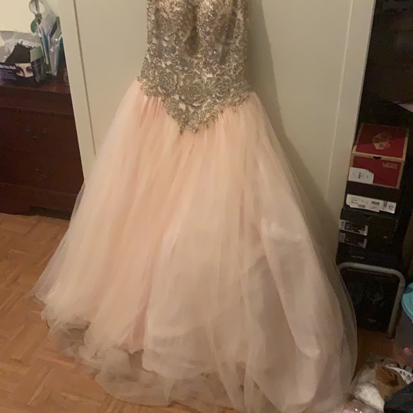 Sweet 16th gowns - Picture 2 of 6